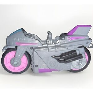 PAW Patrol Moto Pups Skye's Deluxe Pull Back Motorcycle Vehicle, Wheelie Feature